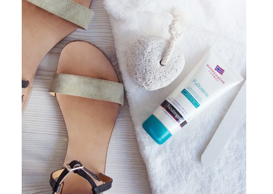 挪威配方 24小时特润修护足霜100mlpg电子入口Neutrogena露得清(图2) 挪威配方 24小时特润修护足霜100mlpg电子入口Neutrogena露得清(图2)